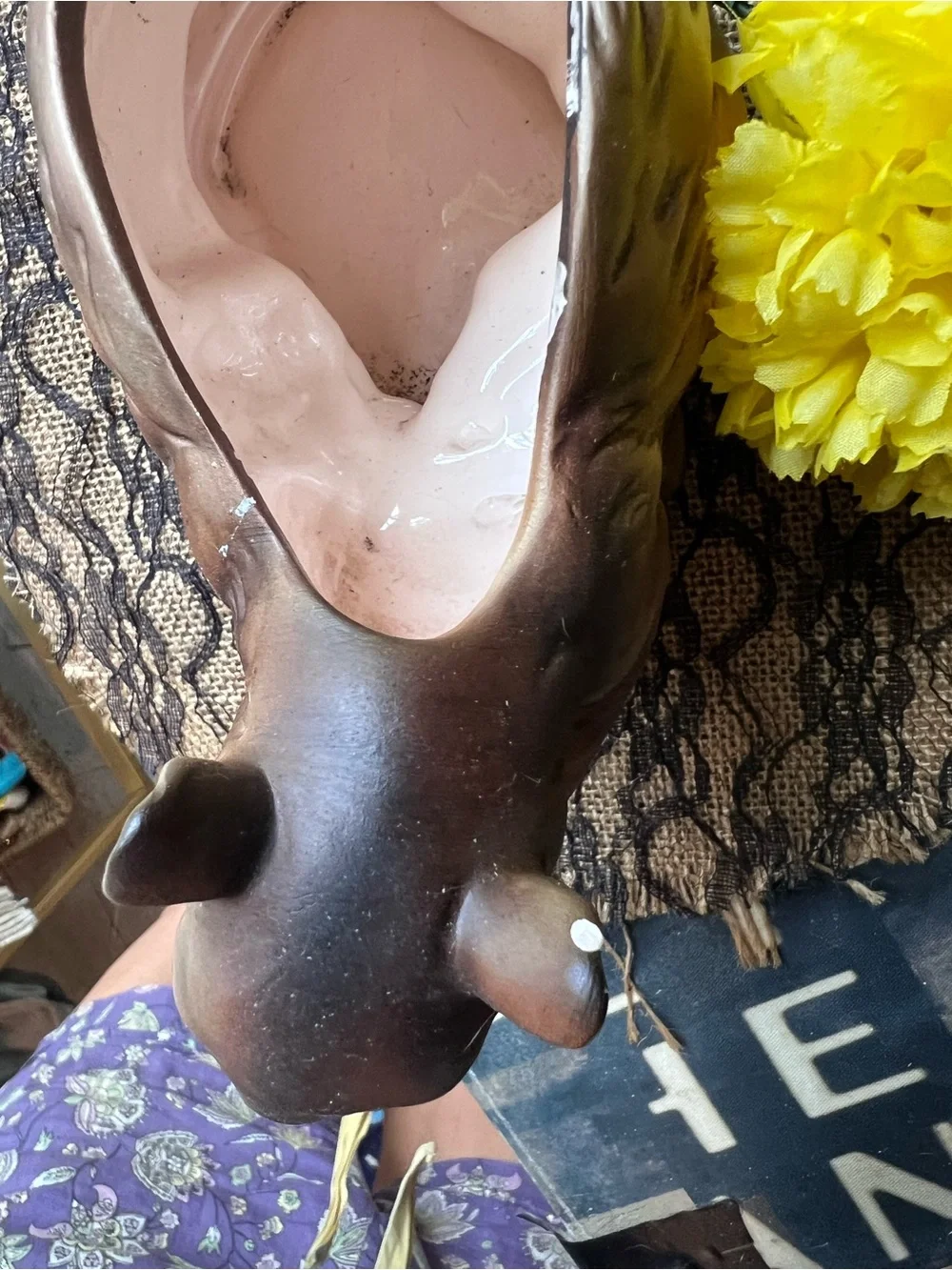 Hand-Painted Vintage Squirrel planter -Very good condition please view all pics